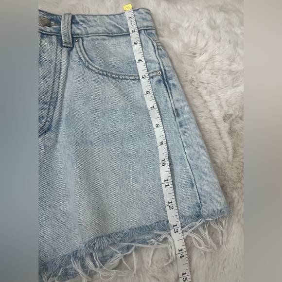 ZARA Light Blue Denim Women's Shorts - Picture 6 of 11